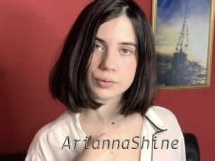 AriannaShine