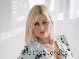 Ameliablondee