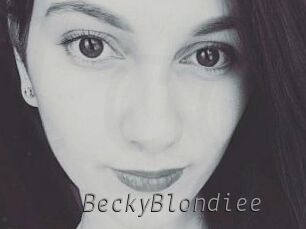 BeckyBlondiee