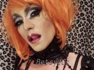 Betsy_duz