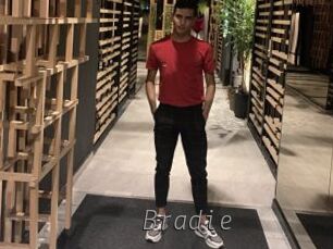 Bradie Livestrip Cams