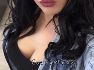 Cassie_Foxx
