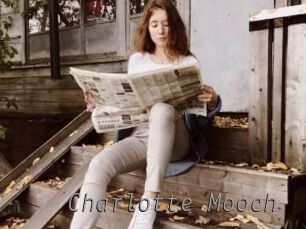Charlotte_Mooch