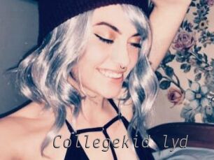 Collegekid_lyd