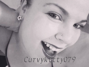 Curvykitty079