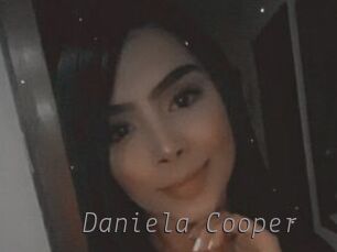 Daniela_Cooper
