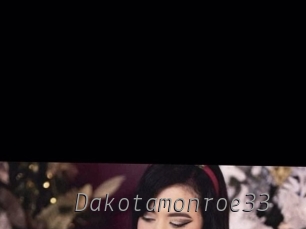 Dakotamonroe33