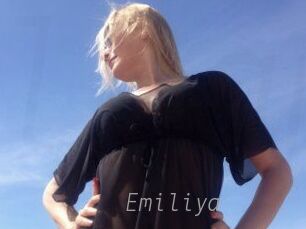 Emiliya Livestrip Cams