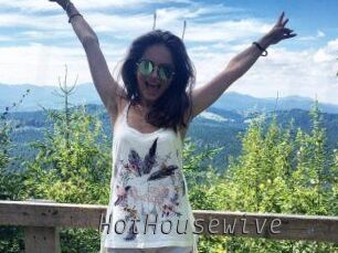HotHousewive