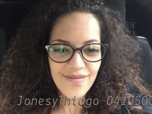 JonesyThiago-0410500