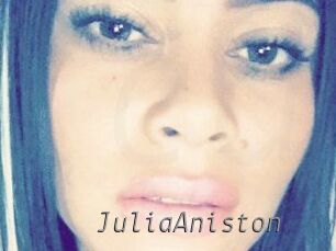 Julia_Aniston
