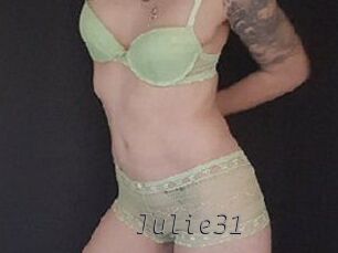 Julie31