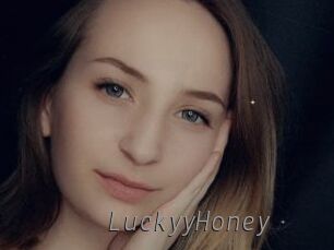 LuckyyHoney Livestrip Cams