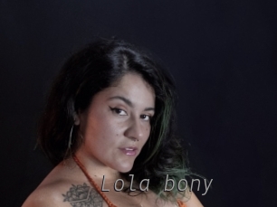 Lola_bony