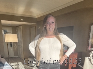 Lucyjuicy_0123
