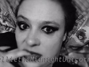 MellietheMidnightUnicorn Livestrip Cams