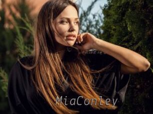 MiaConley Livestrip Cams