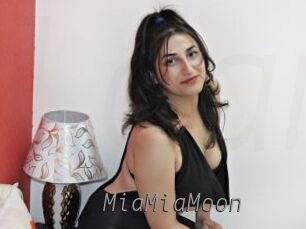 MiaMiaMoon