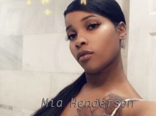 Mia_Henderson