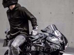 Mister_R0