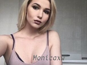 Monicaxw