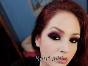MoniqXX Livestrip Cams
