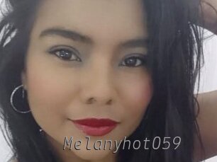 Melanyhot059
