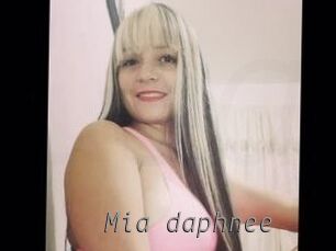 Mia_daphnee