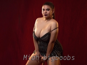 miah_bigboobs Livestrip Cams