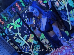 Miajackson77