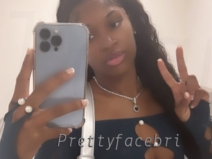 prettyfacebri Livestrip Cams