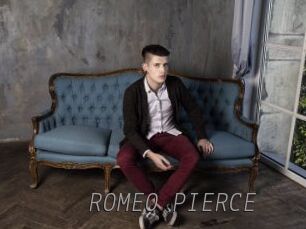 ROMEO_PIERCE Livestrip Cams