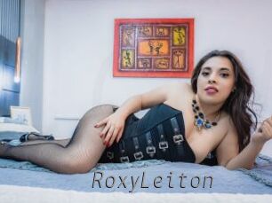 RoxyLeiton Livestrip Cams