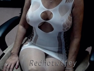 redhotwifey Livestrip Cams