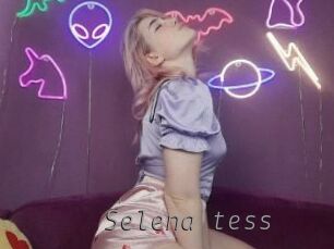 Selena_tess