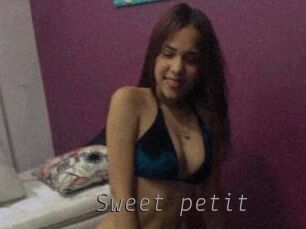 sweet_petit Livestrip Cams