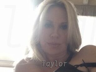 _Taylor Livestrip Cams