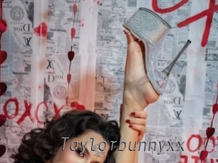 Taylorbunnyxx