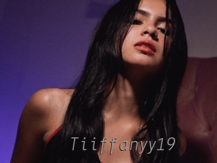 Tiiffanyy19