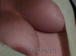 Vega_moon