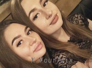 x_YourTwix Livestrip Cams
