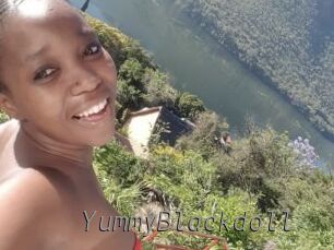YummyBlackdoll