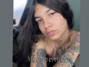 yvonnemoons Livestrip Cams